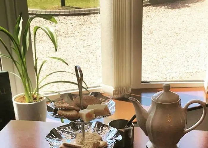 Cloncha House * Culdaff