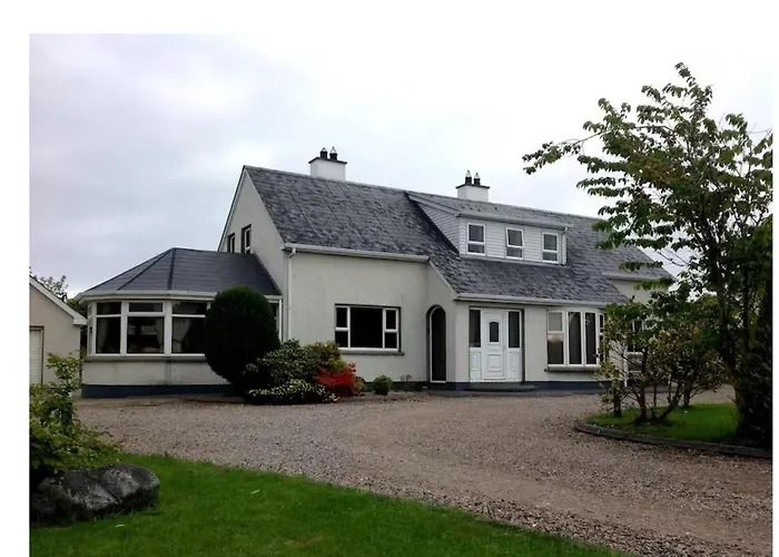 Cloncha House *